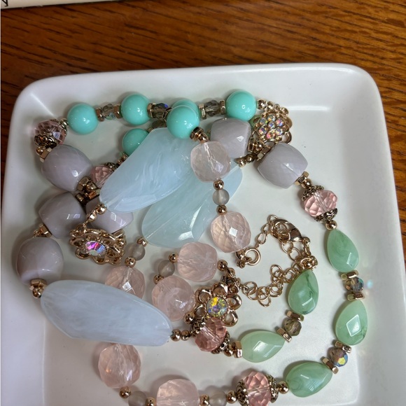 NWOT Premier Designs Multi-Colored Necklace - Picture 6 of 12